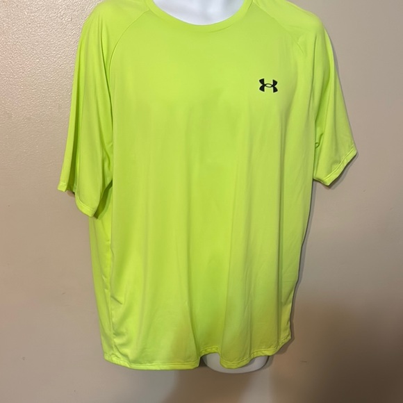 NWT Mens Under Armour Green Short Sleeve Tee Moisture-Wicking size XL - Picture 1 of 4